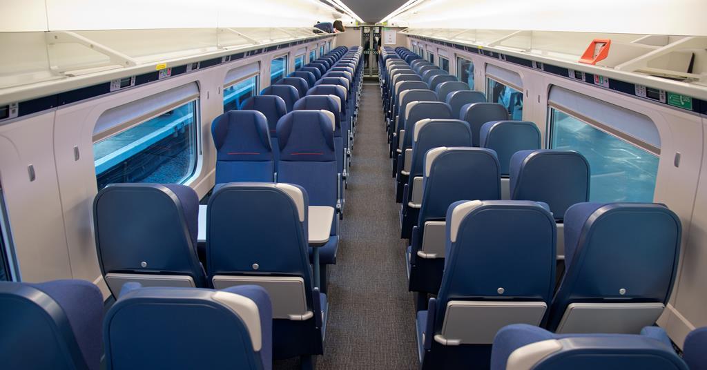 lumo train seating plan