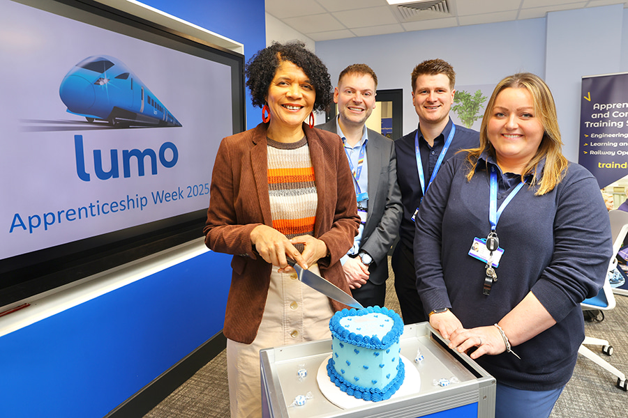 MP visit to Lumo