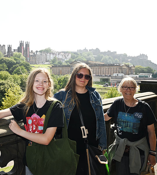 Sienna, Sienna's mother and grandmother in Edinburgh