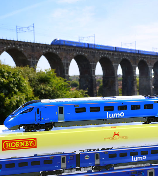 Lumo Hornby train
