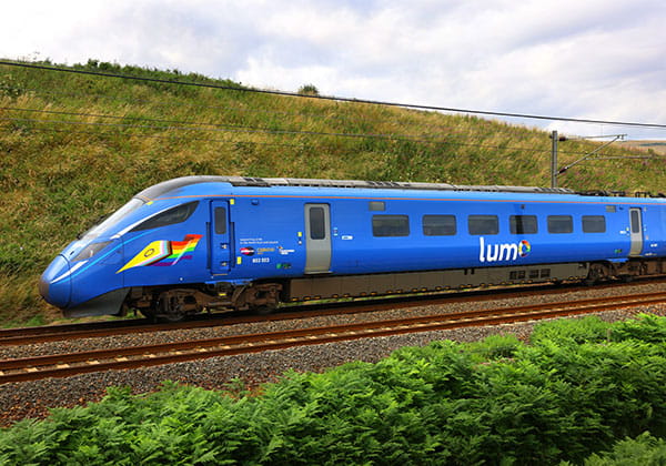 lumo train